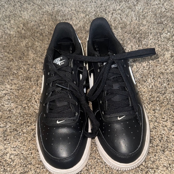 Nike Other - Nike Air-Force 1 EUC
